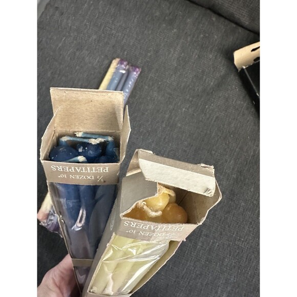 Vintage 10” Taper Candles Lot of 22 9.5-10” Slender Guild House Petitapers NEW - Picture 5 of 6